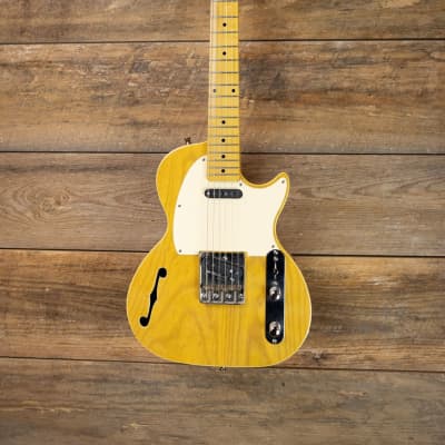 St. Blues 61 South in Natural Finish Includes w/ Gig Bag image 2