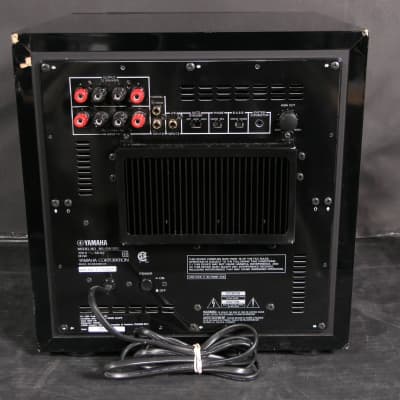 Yamaha NS-SW300 Powered Subwoofer - For Parts or Repair 2020 Yamaha NS-SW300 Powered Subwoofer - For Parts or Repair 2020