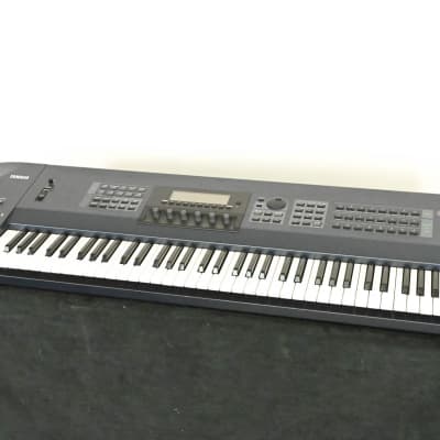 Yamaha EX5 76-key Synthesizer Workstation CG01M85