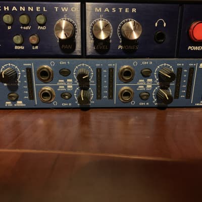 Samson C-Que8 C Class 4-Channel Headphone Mixer/Amplifier image 1