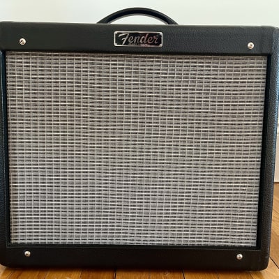 Fender Blues Junior III 15-Watt 1x12