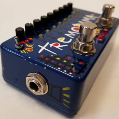 ZVex Tremorama Tremolo Hand-Painted Guitar Effects Pedal (TR-PAINTED) image 2