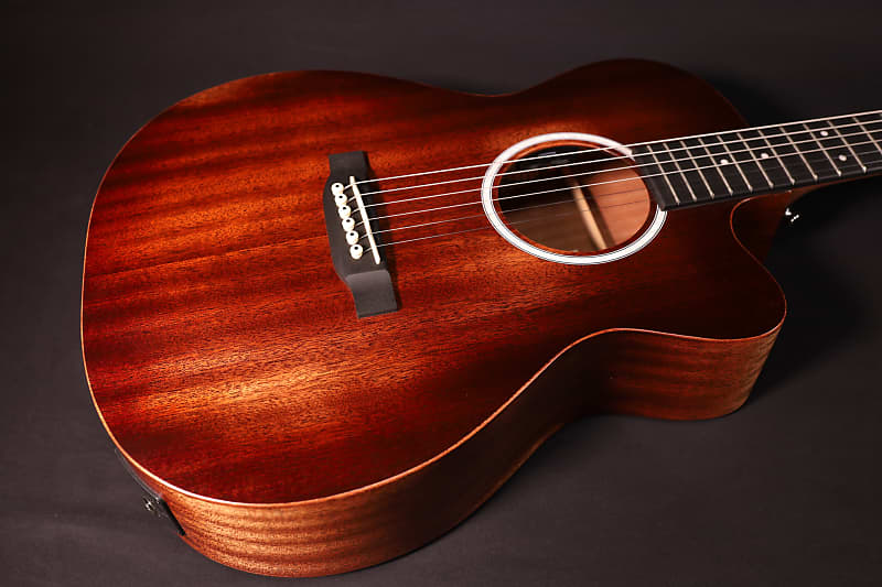 Martin 000CJR-10E StreetMaster　2024年製 Martin 000C Jr E StreetMaster® Acoustic-Electric Guitar