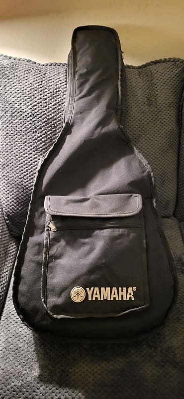 Original yamaha guitar bag hotsell