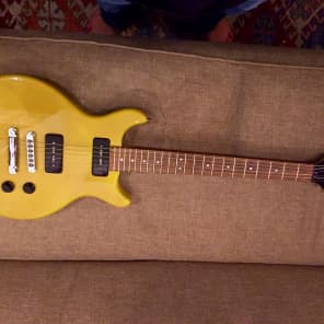Hamer Special USA  1993 TV Yellow, with the more desirable thicker neck image 4