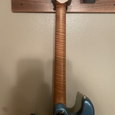 Stingray  RS with Roasted Maple Fretboard 2020 - Vintage Turquoise image 5