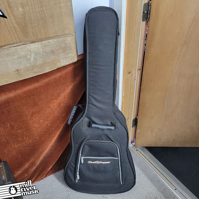 Roadrunner Dreadnought Acoustic Guitar Case Used