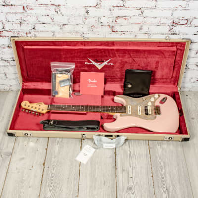 Fender - Custom Shop Limited Edition Tyler Bryant Signature "Pinky" - Stratocaster® Electric Guitar - Relic® - Aged Shell Pink - w/ Hardshell Case - xB077 (USED) image 20