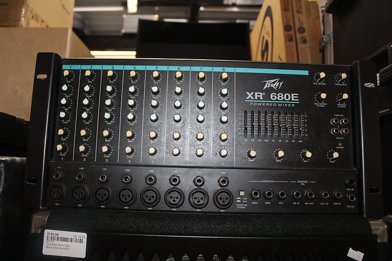 Peavey XR 680E Powered Mixer Rackmount | Reverb