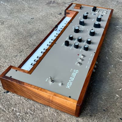 Used Therevox ET-4 image 7