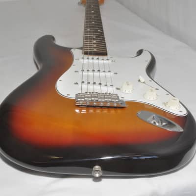 Fender STRATOCASTER Electric Bass Guitar with soft case Ref. No.5819 image 8