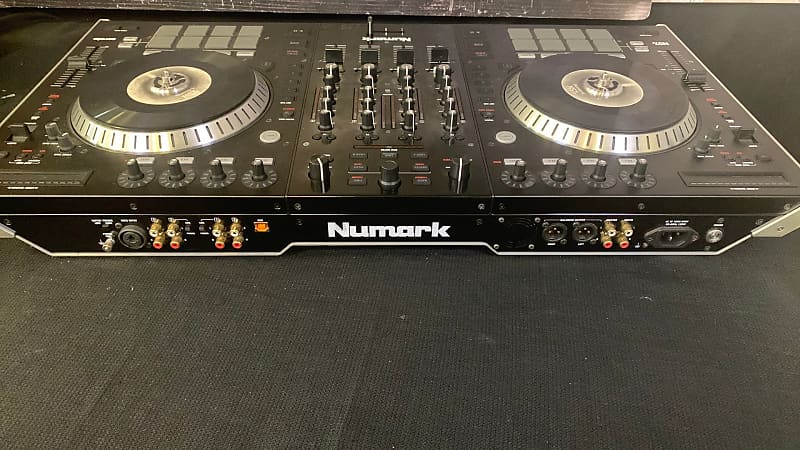 Numark NS7 II DJ Controllers for Serato