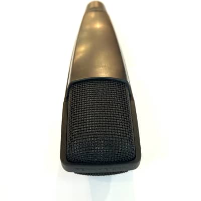 Sennheiser MD 421 II Dynamic Microphone - Black image 2
