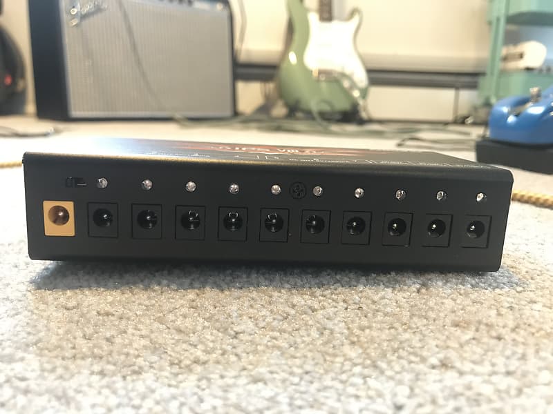 Getaria Guitar Pedal Power Supply 10 Isolated DC Output for Reverb