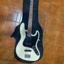 Fender American Special Jazz Bass 2012-2014 olympic white