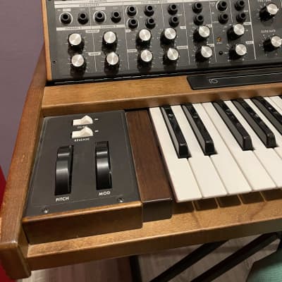 Moog Minimoog Voyager XL 61-Key Monophonic Synthesizer 2010 - Black with Wood Cabinet