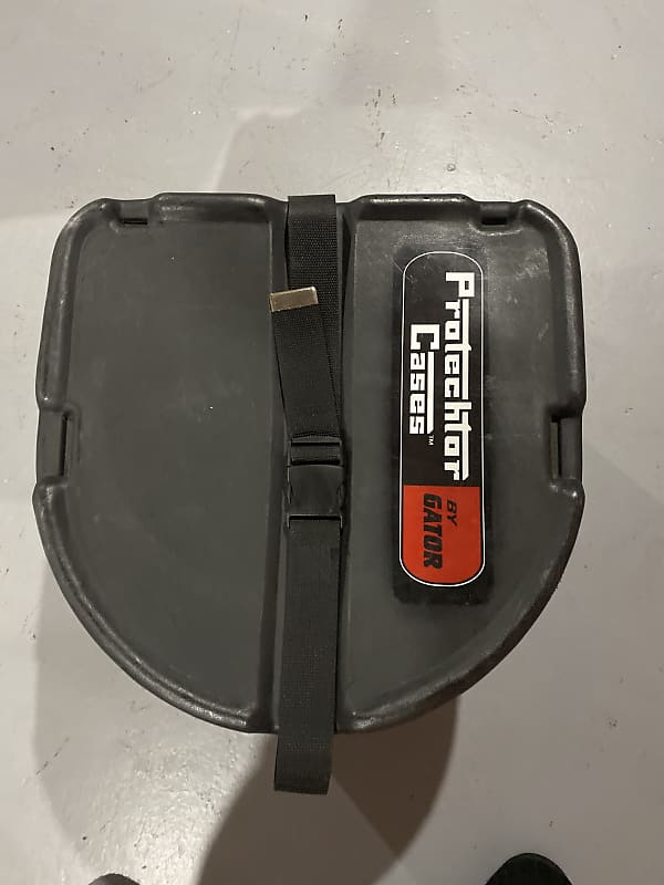 Gator Protector Case Black Reverb