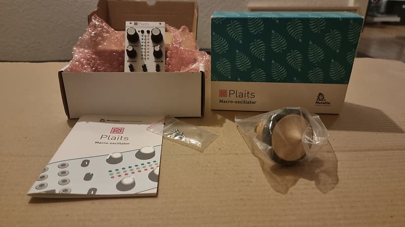 Mutable Instruments Plaits