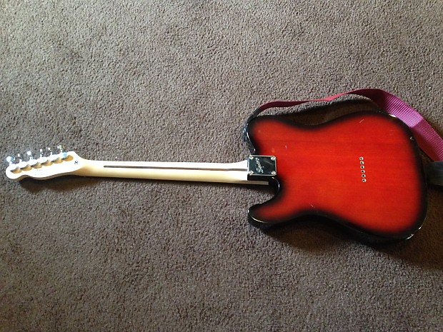 Fender Squier Standard Fat Telecaster Electric Guitar w Fender Squier Standard Fat Telecaster Electric Guitar w