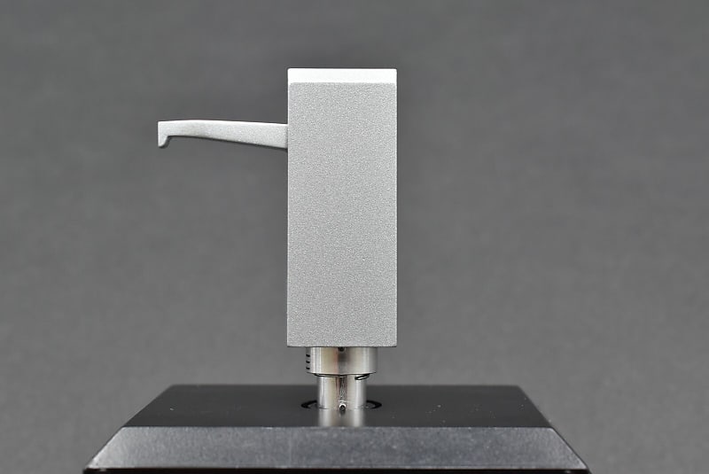 Yamaha GT Series Headshell / 14.3g  			