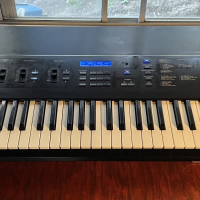 Korg DSS-1 61-Key Digital Sampling Synthesizer w/ Gotek drive and more!