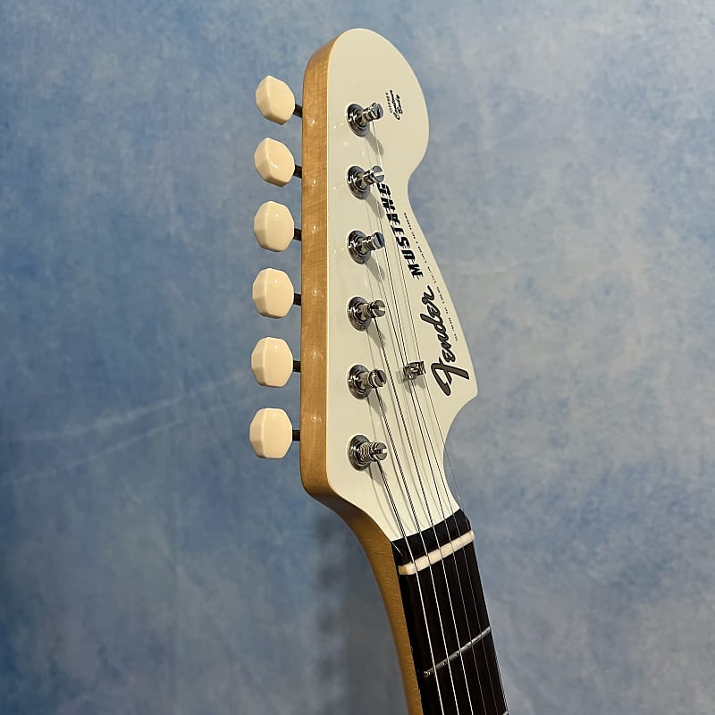 2023 Fender Japan Mustang White Red FSR Limited Competition
