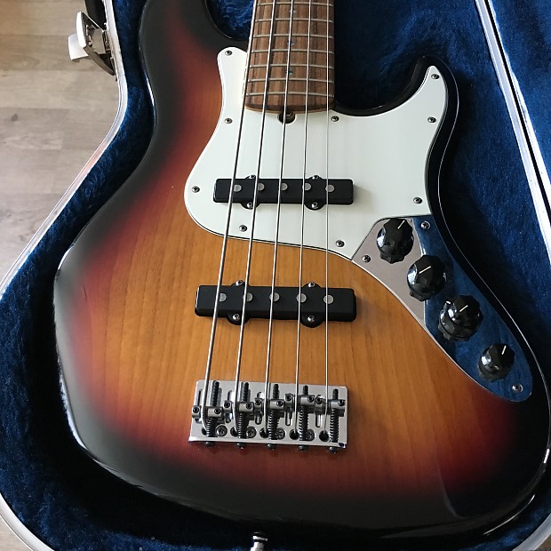 Fender american deluxe jazz clearance bass v 1998