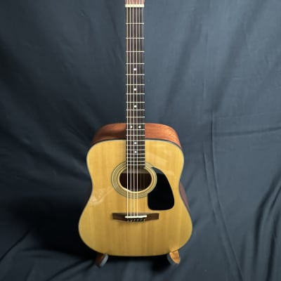 Fender DG-8S Solid Spruce/Mahogany Dreadnought Guitar w/ Case for sale