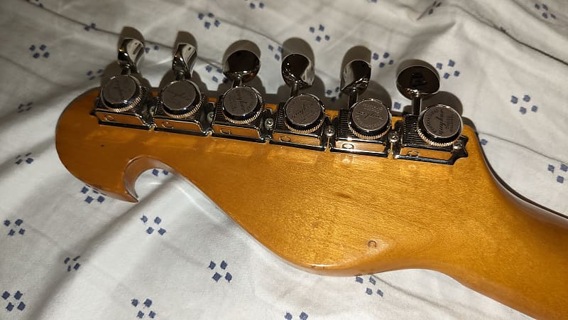 1984 Bill Lawrence BL1-01M-AR - Candy Red - Made in Japan (Morris