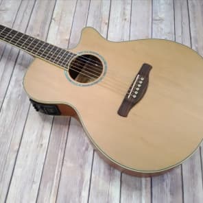 Ibanez AEG15II-LG Acoustic-Electric Guitar Natural Low Gloss