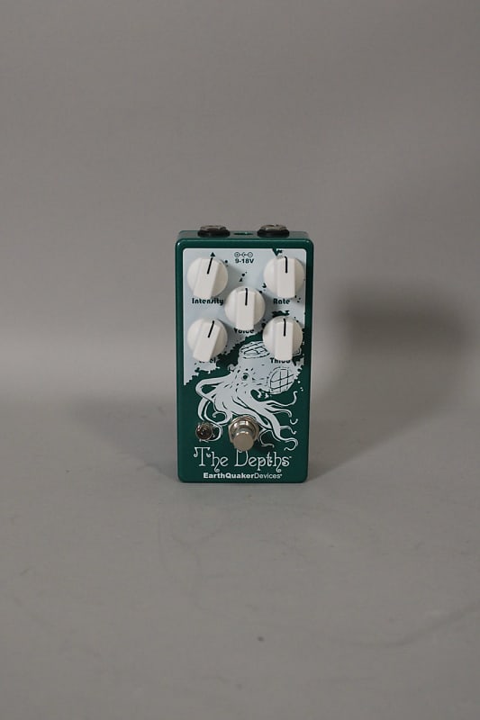 EarthQuaker Devices The Depths