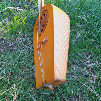 Georgian folk music instrument Panduri | String instrument Panduri | ფანდური | Fanduri image 10