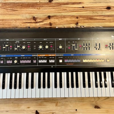 Roland Jupiter 6 61-Key Synthesizer 1983 - 1985 - Black