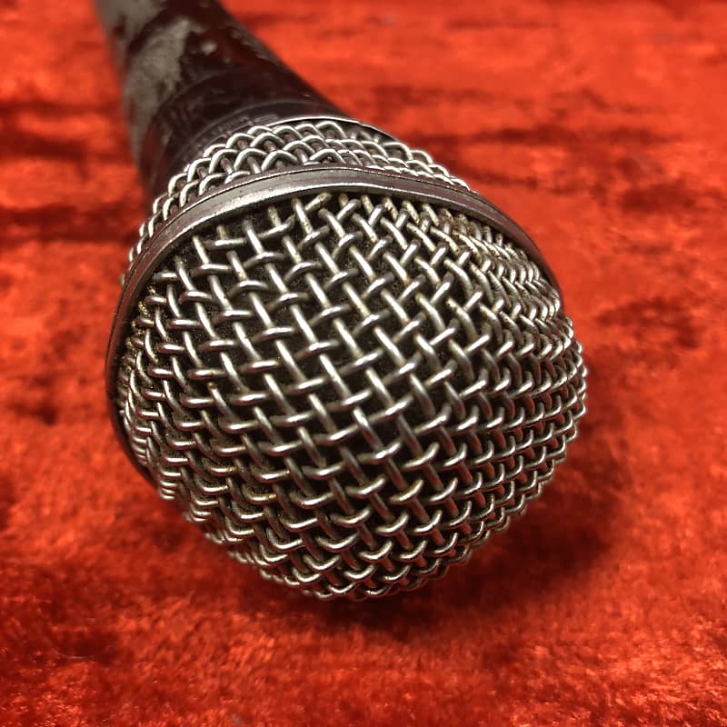 Vintage Shure SM58 USA Unidirectional Dynamic Dual Impedance