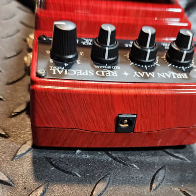 DigiTech Brian May Red Special Simulator Queen image 6