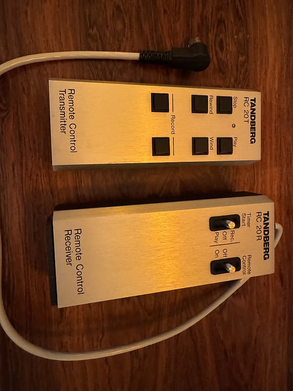 Tandberg RC-20 Remote set RARE  			