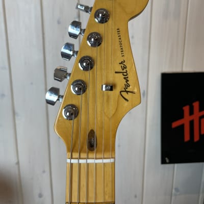 Fender American Ultra Stratocaster MN 2023 - Cobra Blue image 5