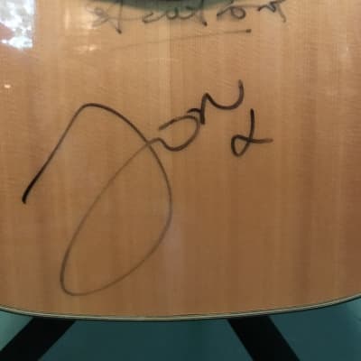 Fender F-210 Steve Howe & Jon Anderson autograph image 3