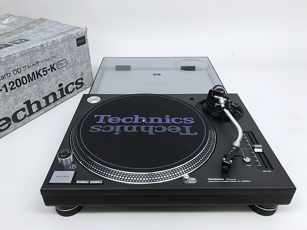 Technics SL-1200MK5 Turntable