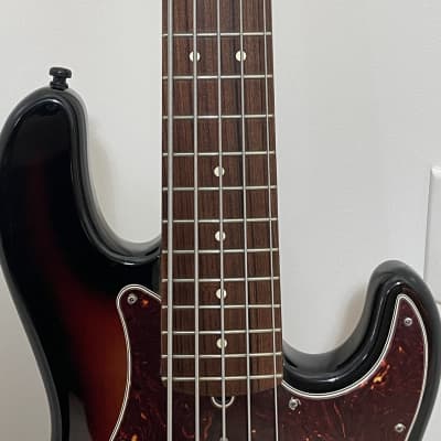 Fender Roscoe Beck Artist Signature V Bass Mid 90’s Early 2000’s - Sunburst image 3