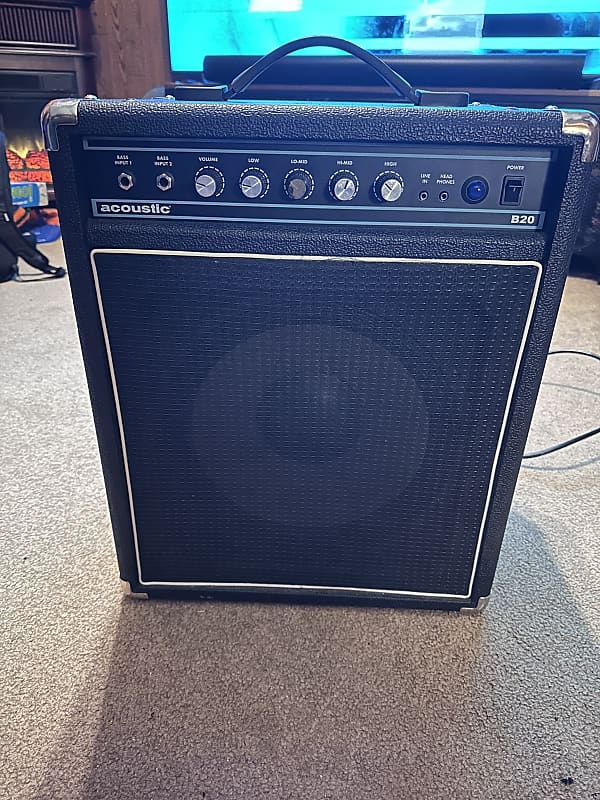 Acoustic B20 Bass Amp Reverb