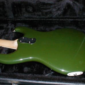 MOSRITE  1988 V88 DIAMOND MONEY GREEN  1988 USA GUITAR image 7