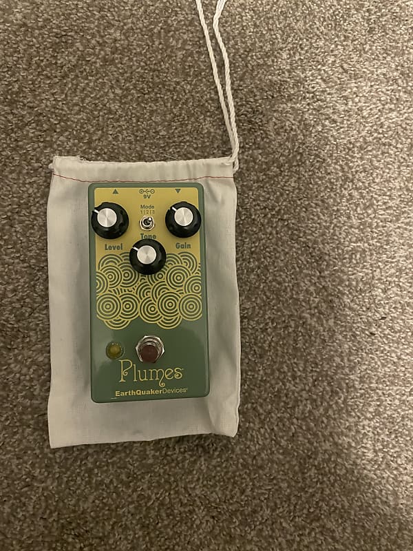 EarthQuaker Devices Plumes Small Signal Shredder Overdrive