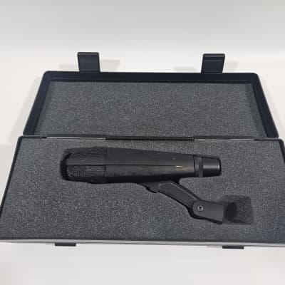 Sennheiser MD 421 II Cardioid Dynamic Microphone Black