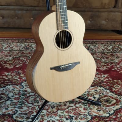 Sheeran by Lowden S02 Rosewood Sitka Spruce + NEW with invoice for sale