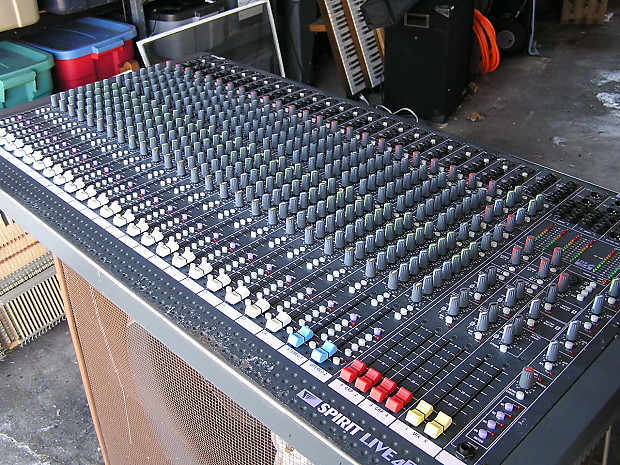 Soundcraft SPIRIT LIVE4 サウンドクラフト ミキサー 高額買取実施中!!】Soundcraft SPIRIT LIVE 4 2 24ch アナログ