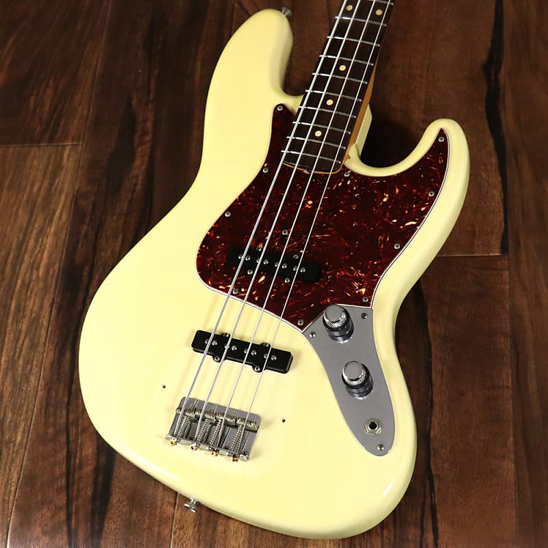 Fender Custom Shop Master Built 1960 Jazz Bass NOS Dennis Galuszka