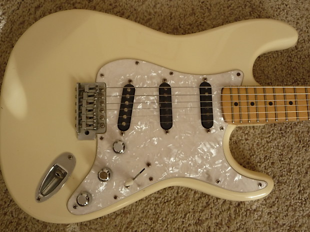 Fender Squier Stratocaster Bullet Series - Korea. 1994? Nice