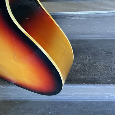 Kay  Jumbo Deluxe Archtop Guitar  17'' image 19