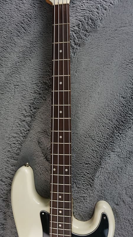 Holly Splendor Series - White Japan P Bass Guitar | Reverb